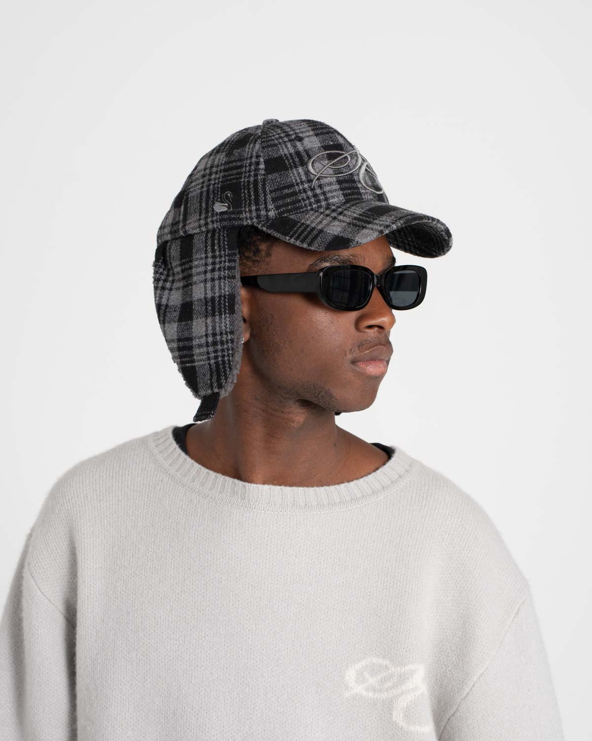 Dog-Ear Cap Checked Grey
